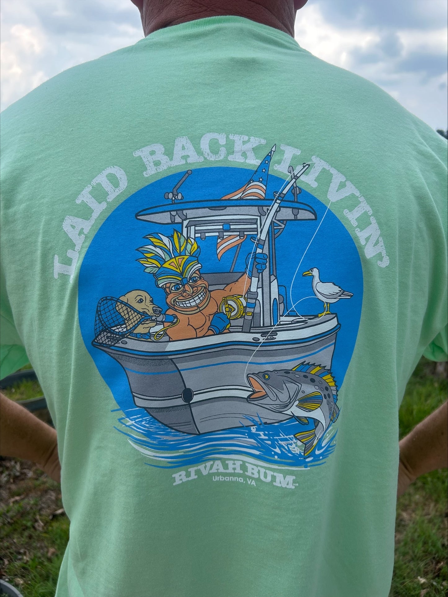 Tiki Bob Hooked on Rivah Time! - Mint Green | Laid Back Living - Short Sleeve Tee